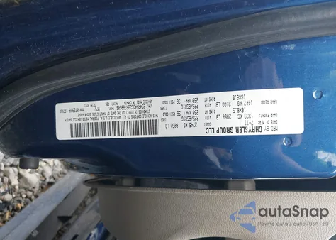 2011 Dodge Grand Caravan Express z USA, uszkodzony, nr VIN 2D4RN4DG2BR788606